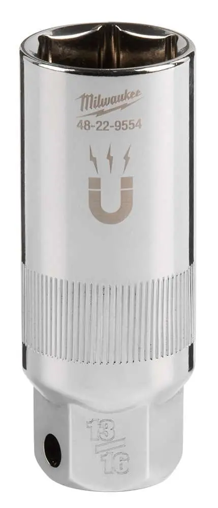Milwaukee 48-22-9554 3/8" Drive, 13/16" Magnetic Spark Plug Socket 1